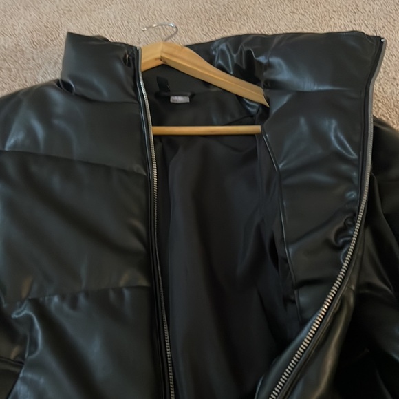 Jacket - Picture 4 of 4